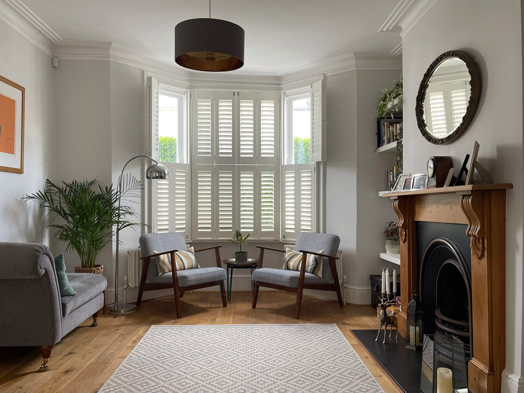 This lovely old Victorian house has undergone a complete top to bottom renovation, including a kitchen
                extension and loft conversion. Classic interior mixed with modern.